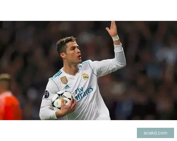 一意孤行的C罗八年重演旧戏不满皇马转而炮轰曼联五年零冠成注脚